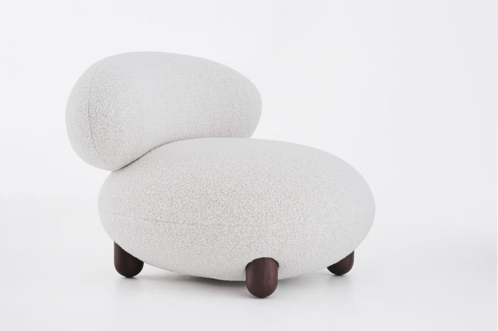 Chairs that aren't afraid to say I love you - photo 2