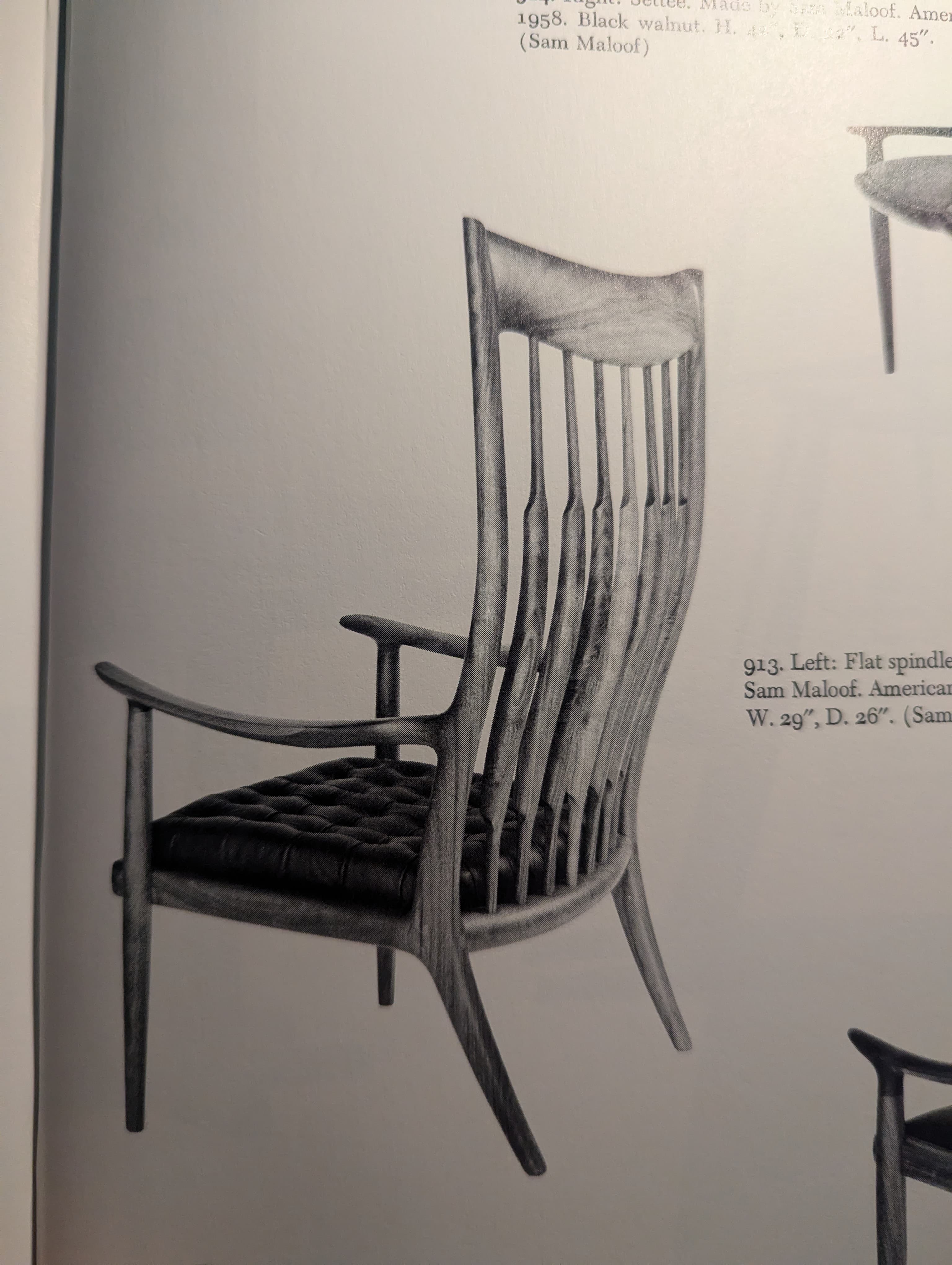 Chairs that read the newspaper - photo 11